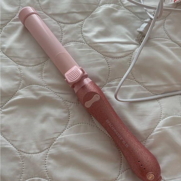 Pink Glitter Beachwaver B1.25 - Picture 1 of 3